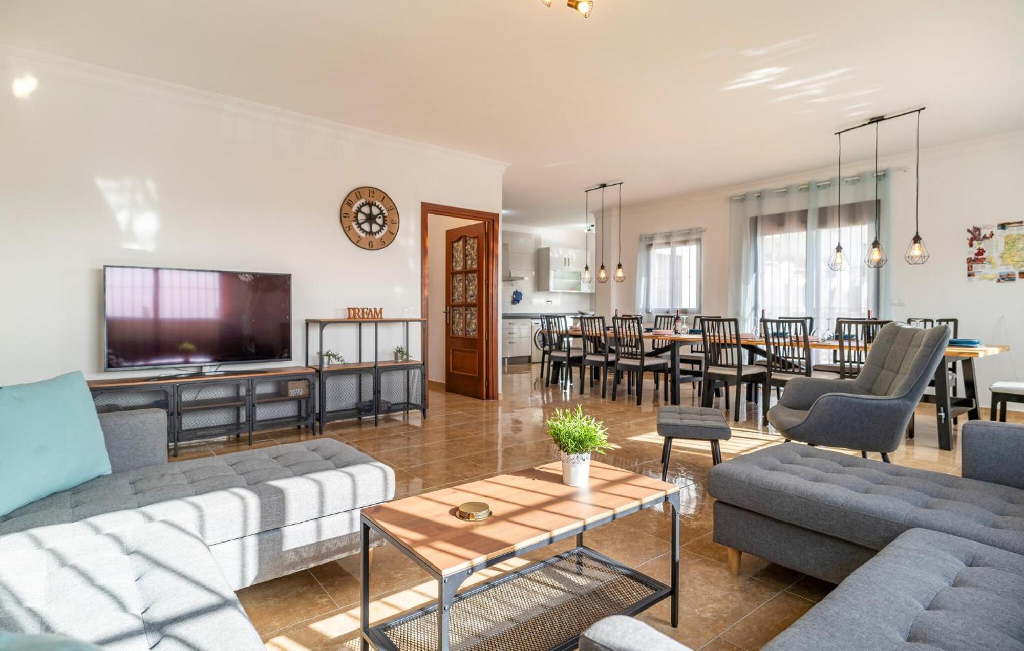 Lovely Home In Benalmadena With Kitchen Экстерьер фото